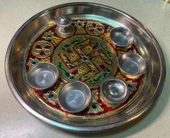  Тарелка для пуджи (подношений божествам), Свасти, 27см. Индия -5